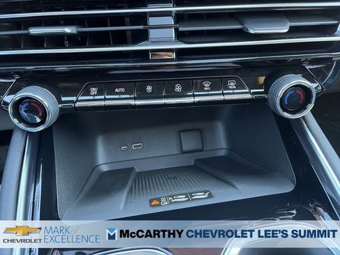 New 2026 Chevrolet Traverse Z71 w/ Enhanced Driving Package AWD/4WD image 19