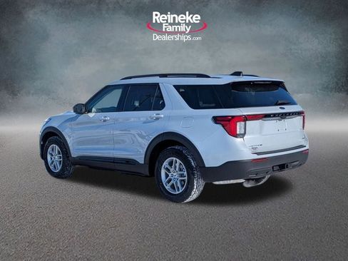 New 2026 Ford Explorer Active image 8
