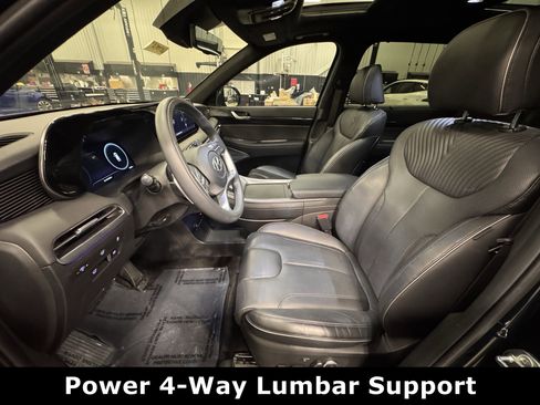 Used 2025 Hyundai Palisade Calligraphy image 18