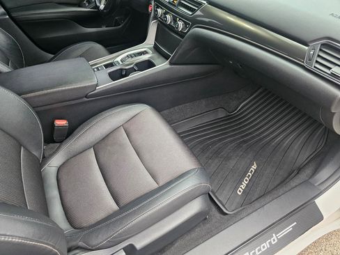 Used 2020 Honda Accord Sport image 18