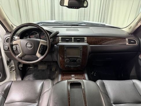 Used 2013 GMC Sierra 2500 Denali w/ Snow Plow Prep Package AWD/4WD image 11