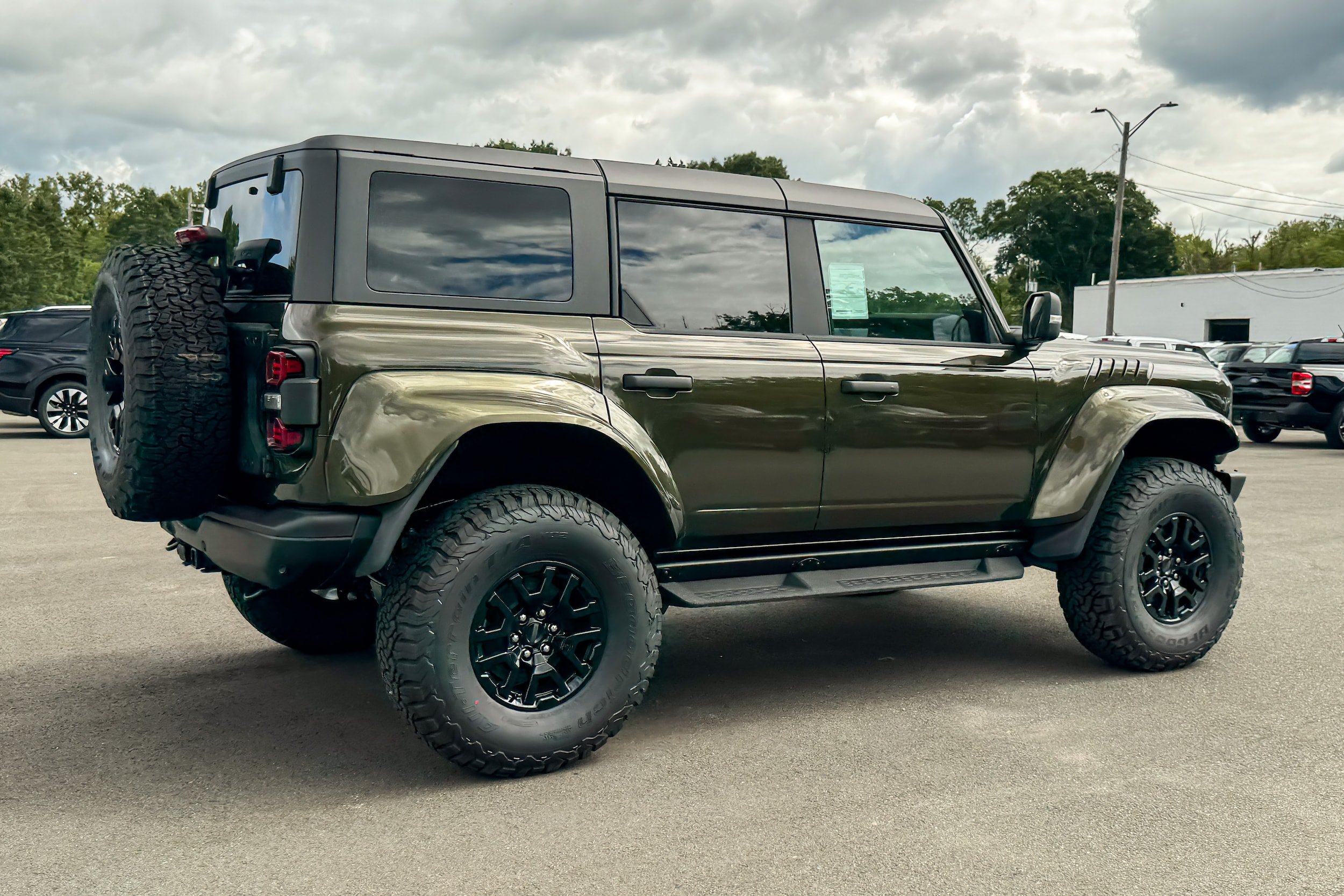 New 2026 Ford Bronco Raptor AWD/4WD image 3