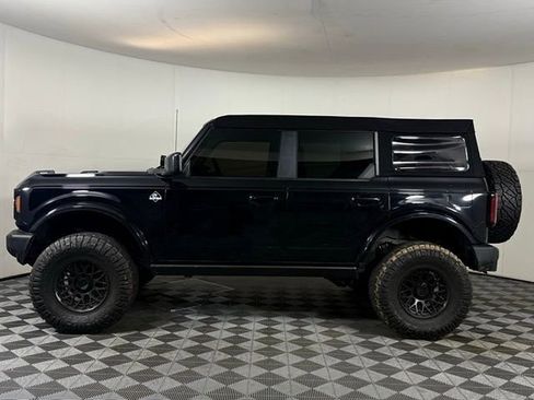 Used 2023 Ford Bronco Outer Banks image 3