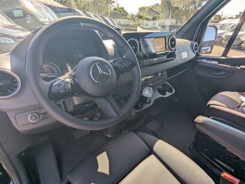 New 2026 Mercedes-Benz Sprinter 2500 image 13