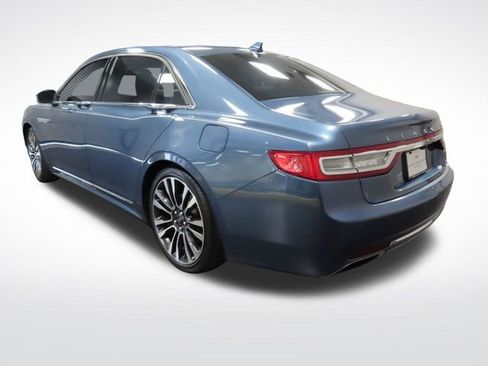 Used 2020 Lincoln Continental w/ Premium Package image 3
