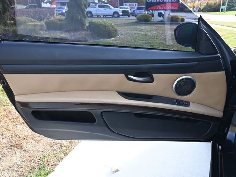 Used 2008 BMW M3 image 18