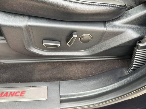 Used 2020 Ford F150 Raptor w/ Equipment Group 802A Luxury image 21