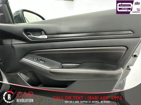 Used 2022 Nissan Altima 2.5 SR AWD/4WD image 41