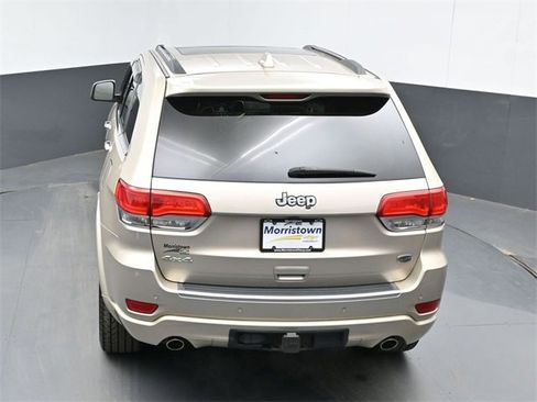 Used 2014 Jeep Grand Cherokee Overland w/ Advanced Technology Group image 45