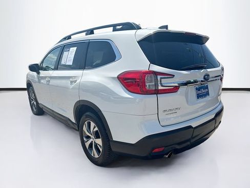 Used 2024 Subaru Ascent Premium AWD/4WD image 6