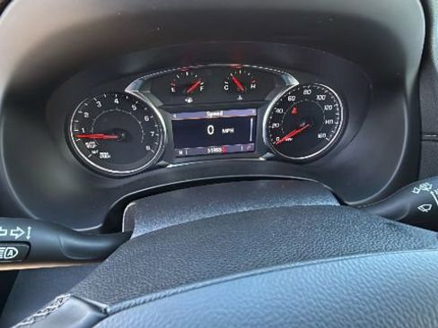 Used 2024 GMC Terrain SLT AWD/4WD image 21