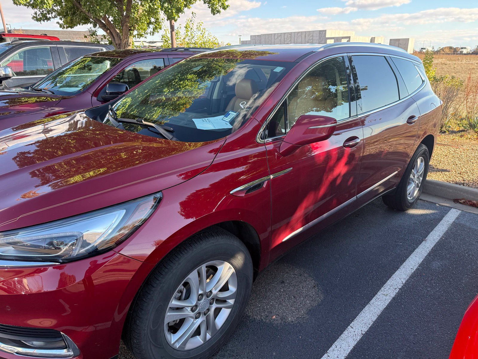 Used 2018 Buick Enclave Premium w/ Trailering Package AWD/4WD image 2