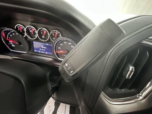 Used 2021 Chevrolet Silverado 1500 RST AWD/4WD image 17