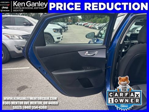 Used 2024 Kia Forte LXS w/ LXS Technology Package FWD image 19