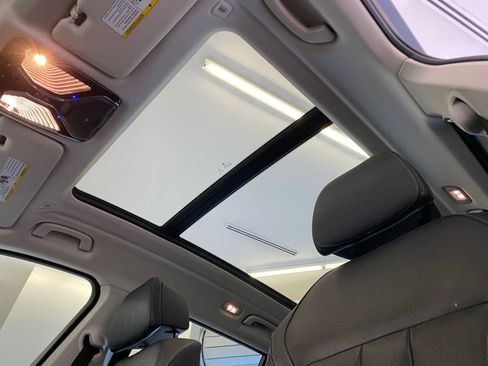 Used 2020 BMW X7 xDrive40i w/ Premium Package image 14