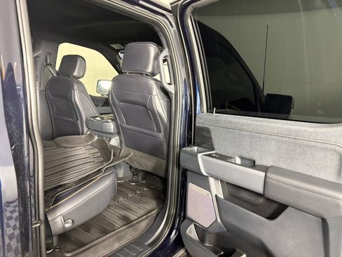 Certified 2025 Ford F150 Lariat w/ Equipment Group 501A Mid image 32