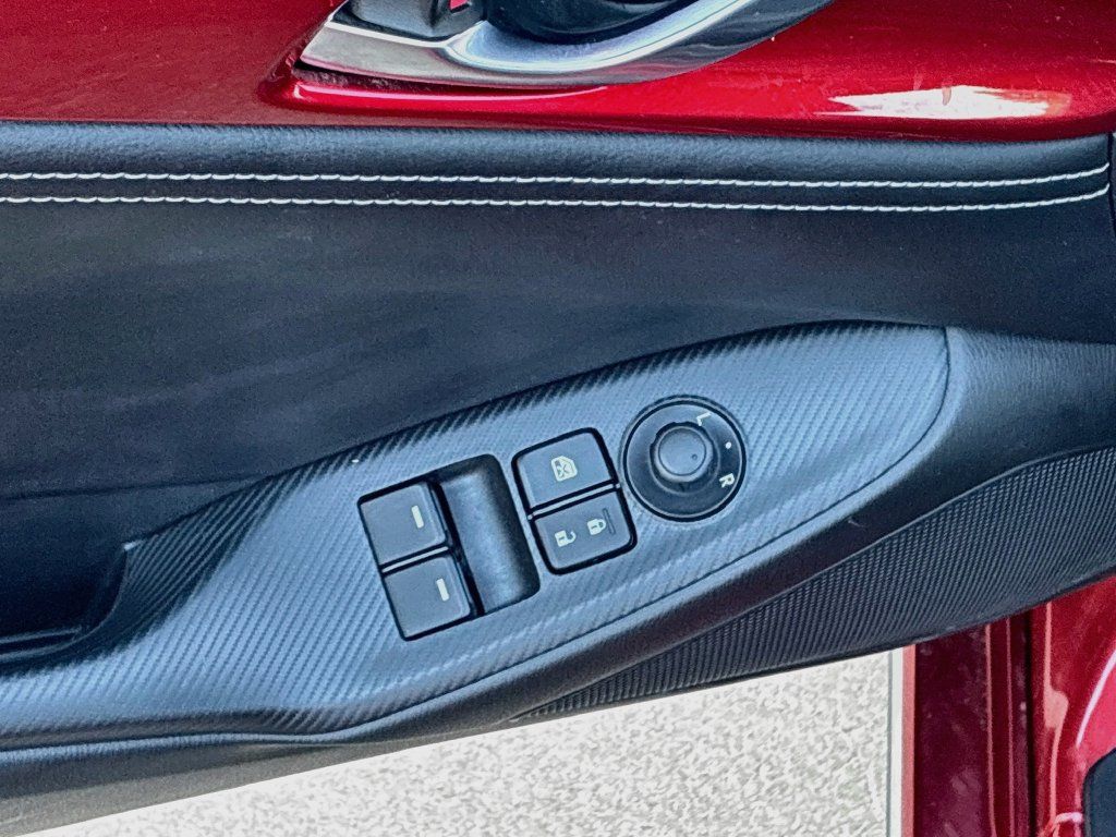 Used 2025 MAZDA MX-5 Miata RF Grand Touring w/ Weather Package RWD image 18