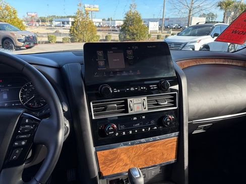 Certified 2024 Nissan Armada SL w/ Captain's Chairs Package image 20