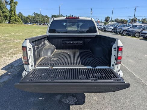 New 2026 Nissan Frontier Pro-X w/ Tow Package RWD image 12