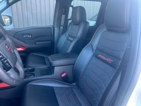 Certified 2025 Nissan Frontier PRO-4X w/ Pro Premium Package AWD/4WD image 26