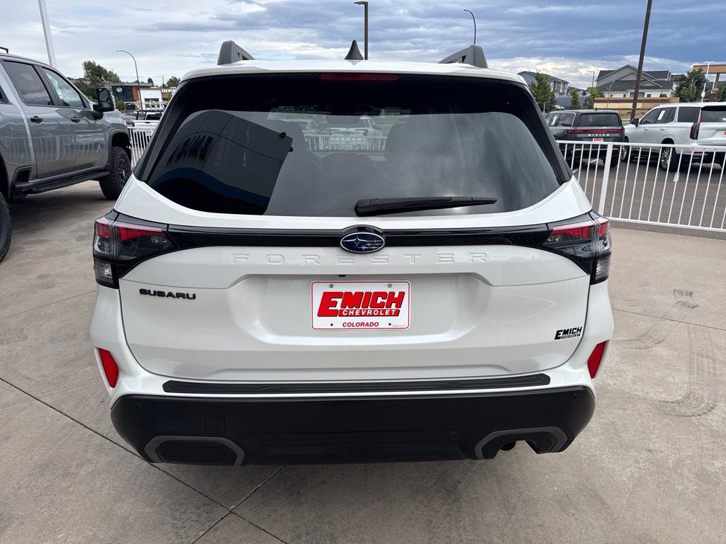 Used 2025 Subaru Forester Limited w/ Popular Package #2 AWD/4WD image 4