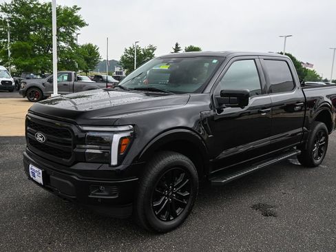 Used 2025 Ford F150 Lariat AWD/4WD image 9