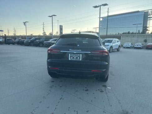 Used 2023 Maserati Grecale GT image 6