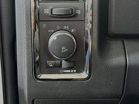 Used 2017 RAM 1500 Sport w/ Quick Order Package 26Q Night image 10