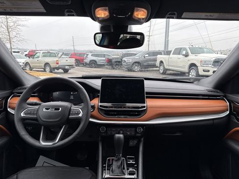 Used 2024 Jeep Compass Limited w/ Elite Group image 21