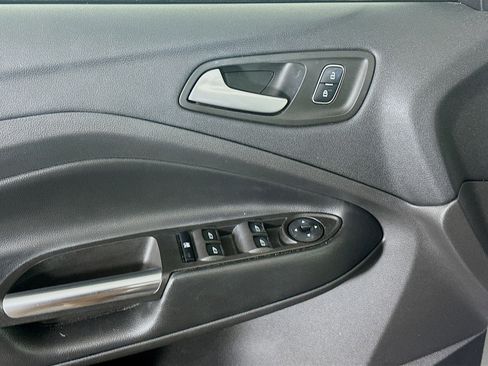 Used 2018 Ford Escape SEL w/ SEL Sport Appearance Package image 15