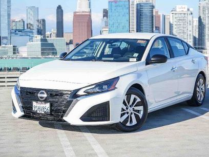 Certified 2025 Nissan Altima 2.5 S