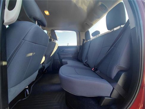 Used 2014 RAM 3500 Tradesman w/ Chrome Appearance Group image 9