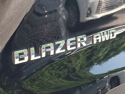 Used 2022 Chevrolet Blazer LT AWD/4WD image 31
