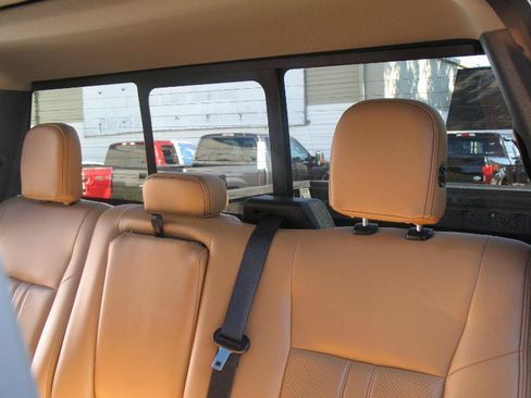 Used 2019 Ford F150 Lariat AWD/4WD image 29
