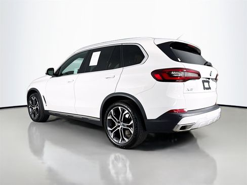 Certified 2023 BMW X5 sDrive40i w/ Parking Assistance Package image 5