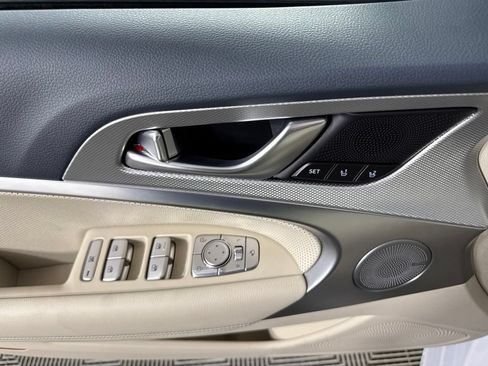 New 2026 Genesis G70 2.5T Prestige AWD/4WD image 18