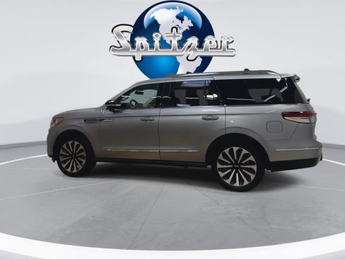 Used 2023 Lincoln Navigator Reserve w/ Equipment Group 201A image 2