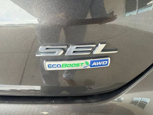 Used 2020 Ford Edge SEL w/ Convenience Package AWD/4WD image 14