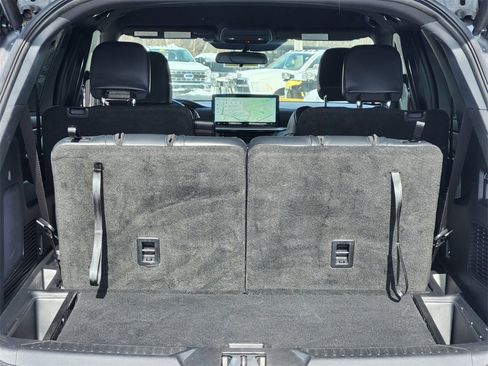 Certified 2025 Ford Explorer ST-Line image 34