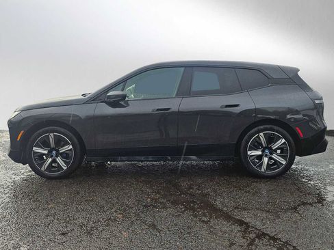 Used 2025 BMW iX xDrive50 image 6