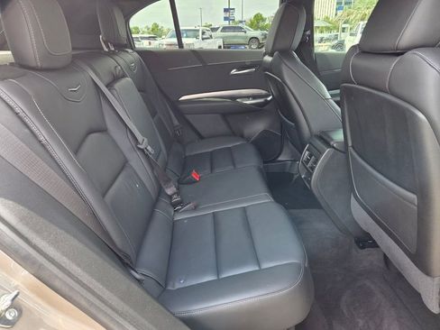 Used 2025 Cadillac XT4 Premium Luxury FWD image 15