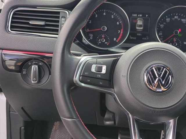 Used 2018 Volkswagen Jetta GLI FWD image 18