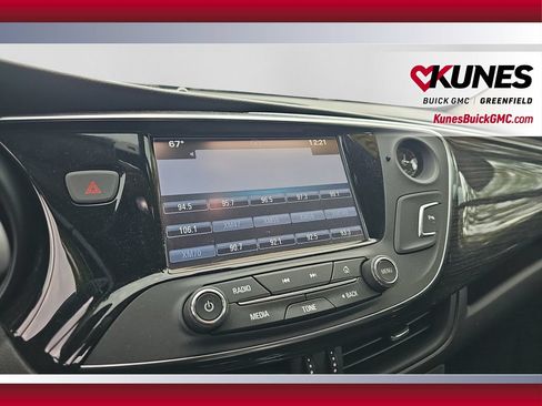 Used 2017 Buick Envision Essence AWD/4WD image 18