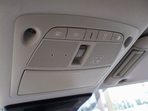 Used 2022 Nissan Armada Platinum w/ Captain's Chairs Package RWD image 22