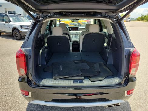 Used 2022 Hyundai Palisade Limited w/ Cargo Package AWD/4WD image 10
