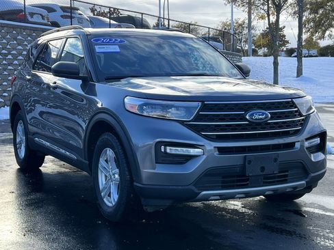 Certified 2022 Ford Explorer XLT w/ Equipment Group 202A image 42