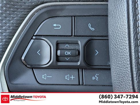 Certified 2025 Toyota Tacoma TRD Sport AWD/4WD image 19