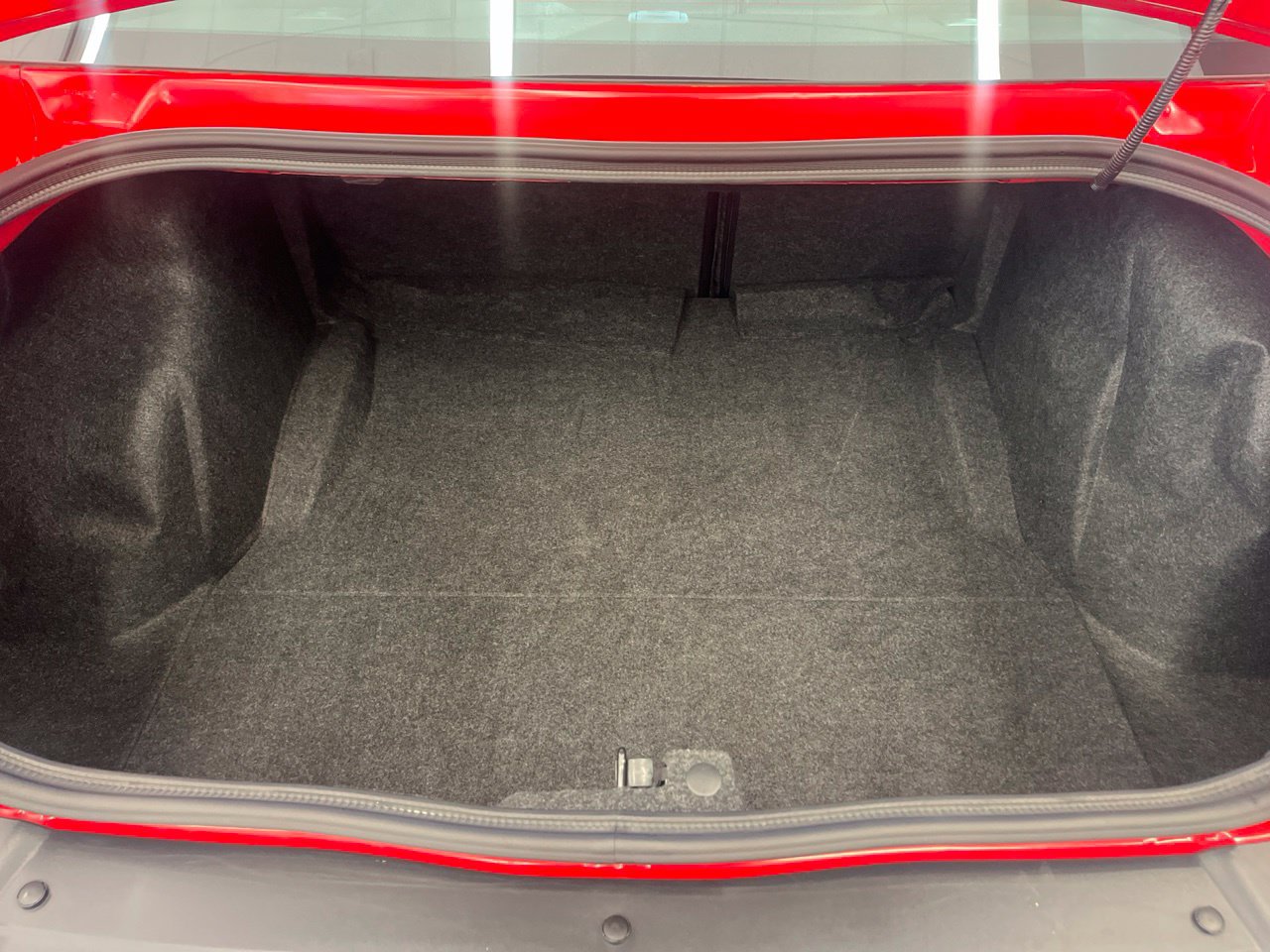 Used 2016 Dodge Challenger R/T Scat Pack RWD image 24
