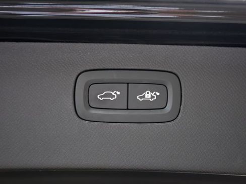 Used 2023 Volvo XC90 B6 Plus w/ Protection Package AWD/4WD image 28