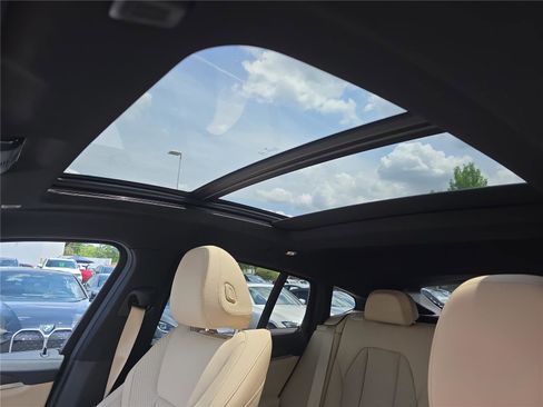 Used 2022 BMW X4 M40i AWD/4WD image 27